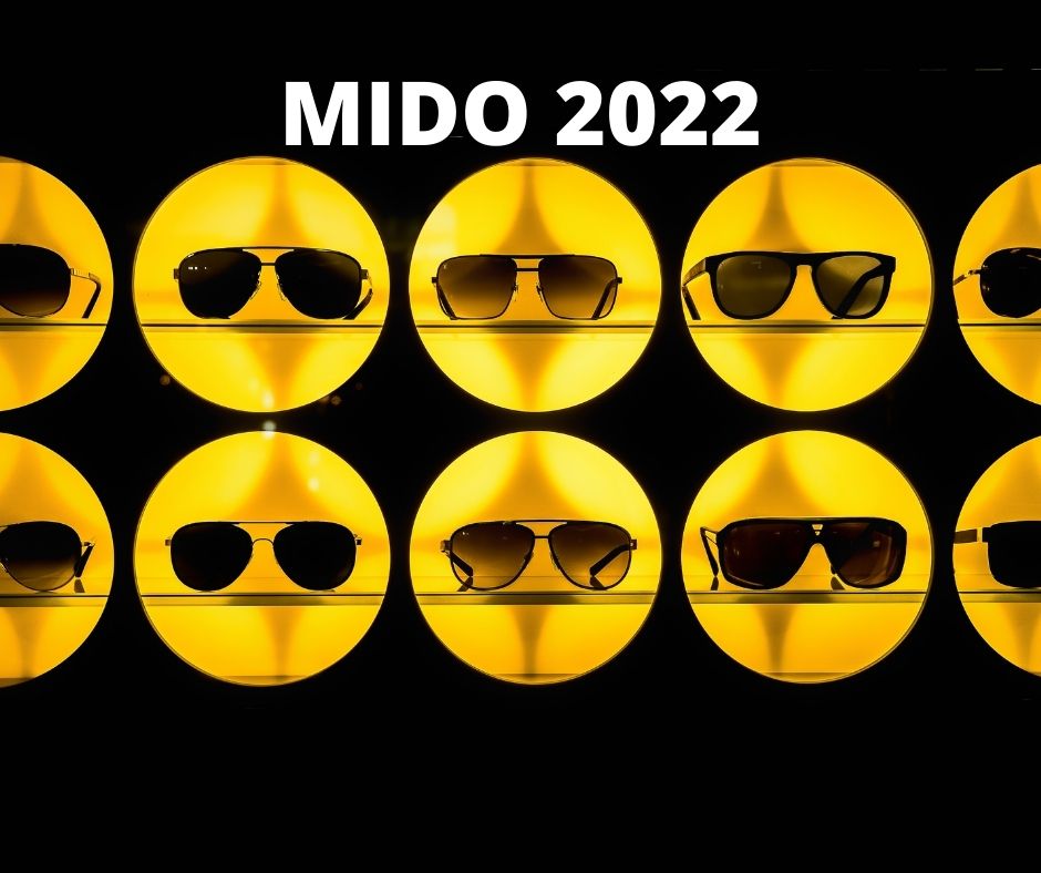 Occhiali da sole Mido 2022 con scritta