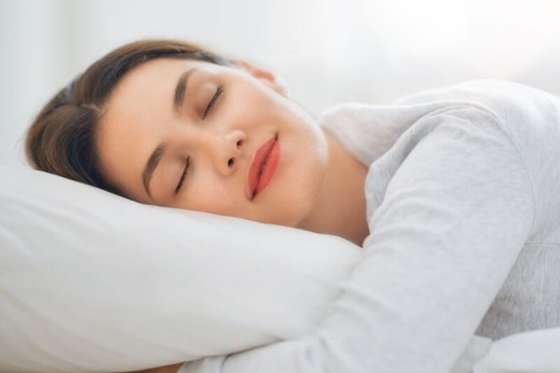 Un materasso nuovo può migliorare notevolmente la durata della tua fase di sonno REM